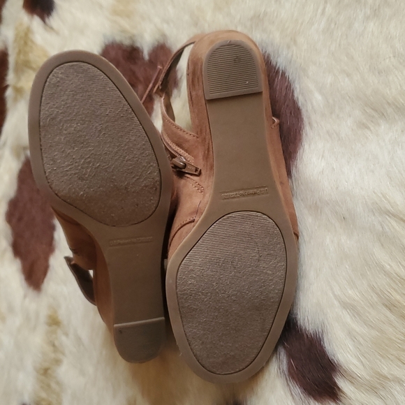 Sandal Wegdes - Picture 6 of 6